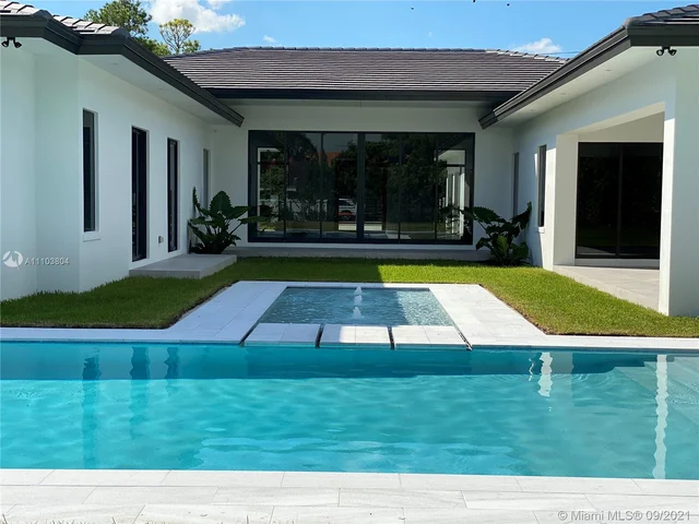 11681 SW 93rd St, Miami FL 33176