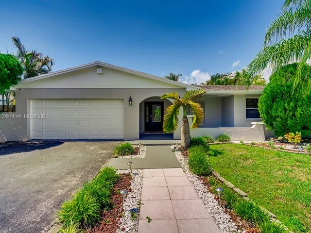 19964 SW 82nd Place # 19964, Miami FL 33189