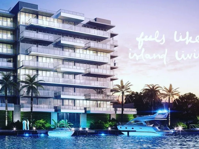 9521 E Bay Harbor Dr # 702, Bay Harbor Islands FL 33154