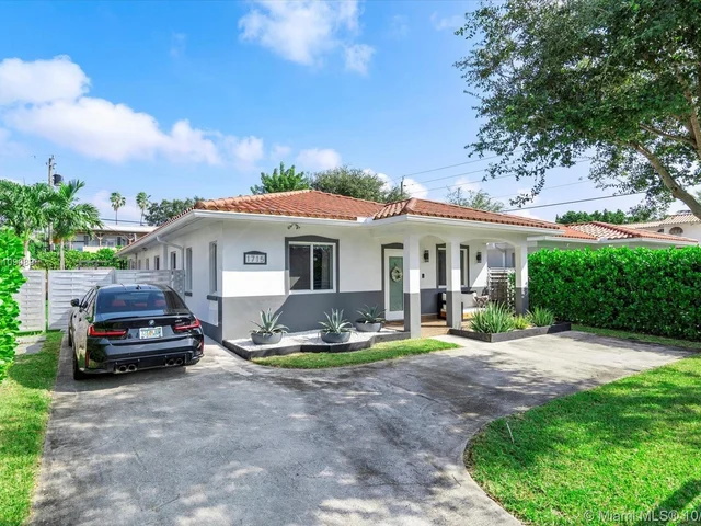 1715 SW 11th St, Miami FL 33135