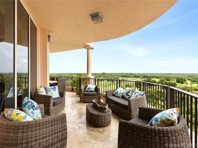 13621 Deering Bay Dr # 804, Coral Gables FL 33158