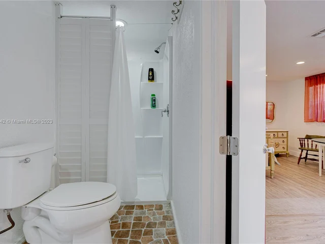 2280 SW 154th Ave, Davie FL 33326