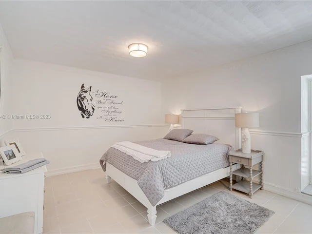 2280 SW 154th Ave, Davie FL 33326