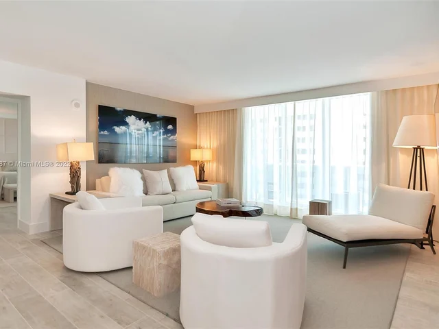 102 24th St # 919, Miami Beach FL 33139