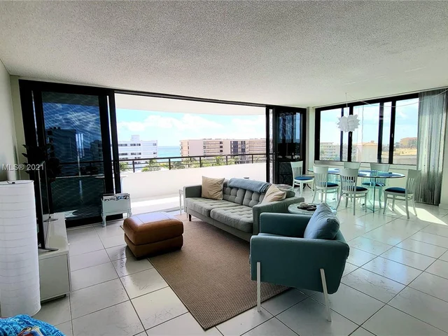 3589 S Ocean # 706, South Palm Beach FL 33480