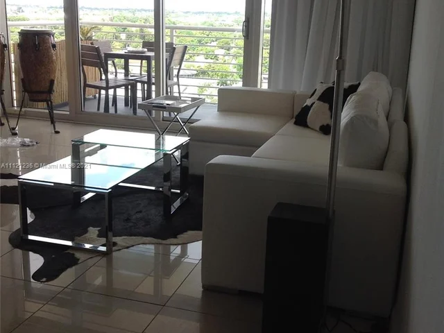 3250 NE 1st Ave # 909, Miami FL 33137