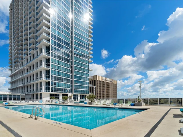 150 E Robinson # 1702, Orlando FL 32801