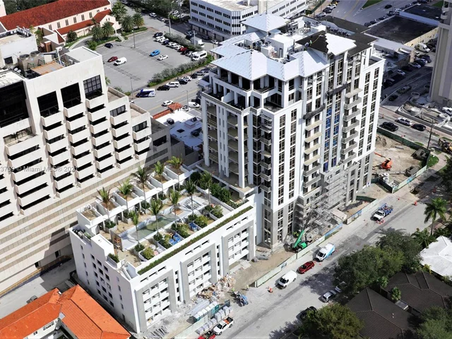 515 Valencia Ave # 704, Coral Gables FL 33134