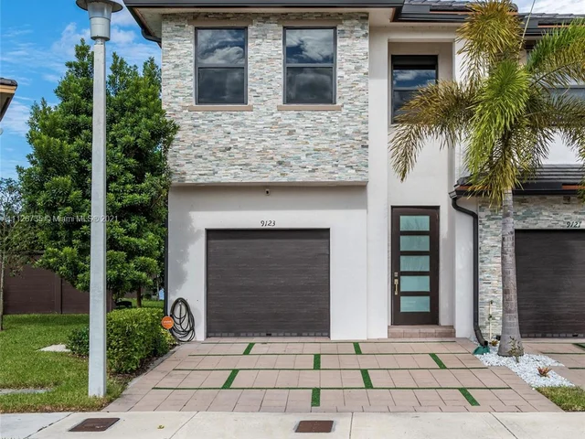 9123 NW 159th St, Miami Lakes FL 33018