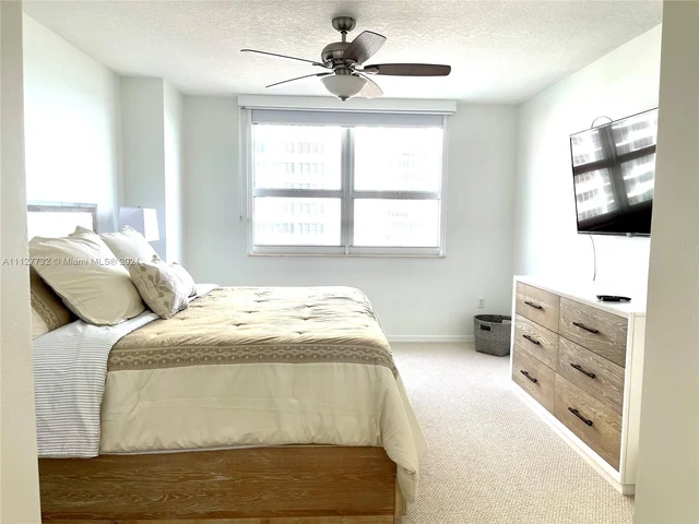 2080 S Ocean Dr # 604, Hallandale Beach FL 33009