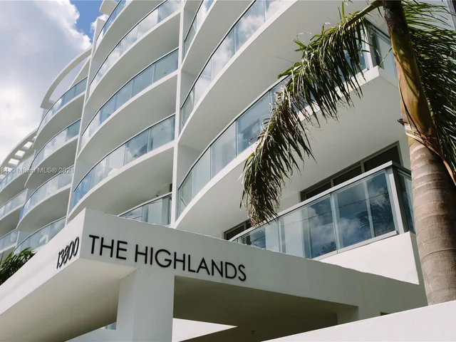13800 Highland Dr # 303, North Miami Beach FL 33181