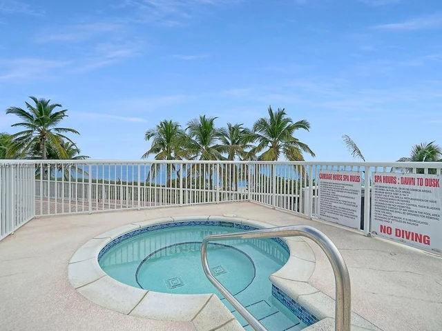 5401 Collins Ave # 343, Miami Beach FL 33140