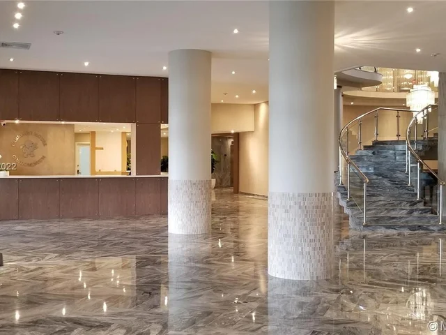 5401 Collins Ave # 343, Miami Beach FL 33140