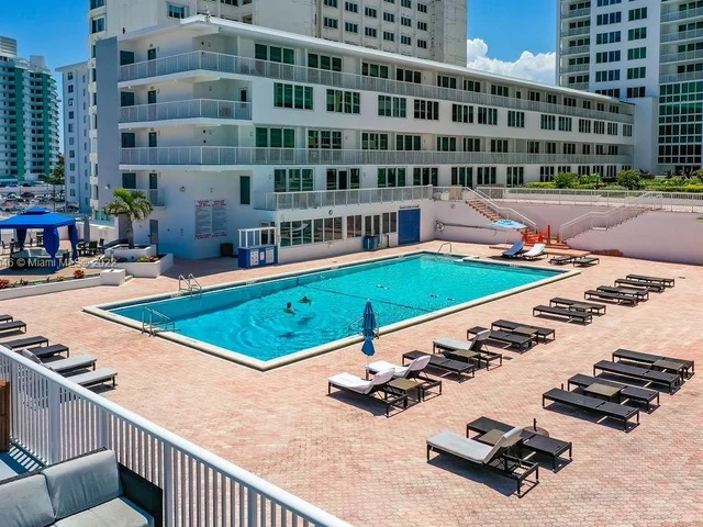 5401 Collins Ave # 343, Miami Beach FL 33140