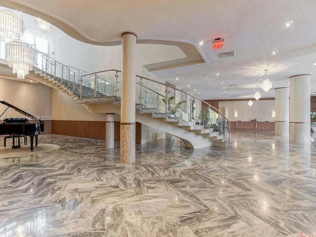 5401 Collins Ave # 343, Miami Beach FL 33140