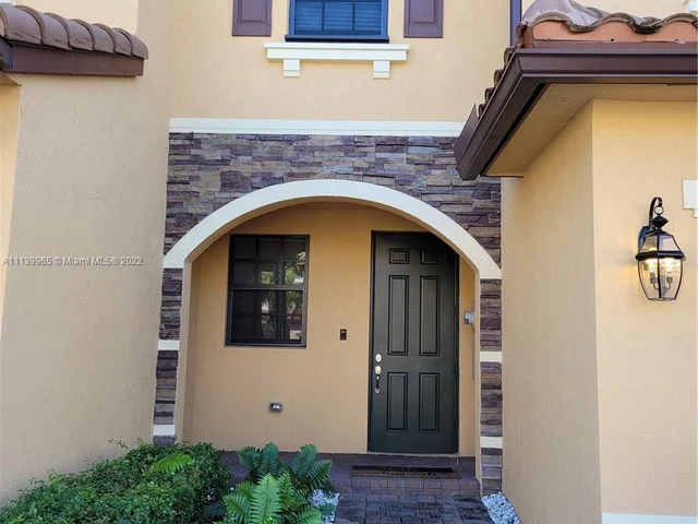 5484 NW 27th St # 5484, Margate FL 33063