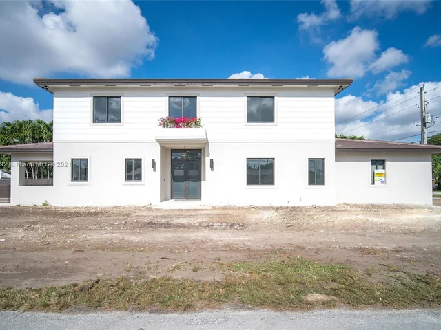 2842 SW 64th Ave, Miami FL 33155