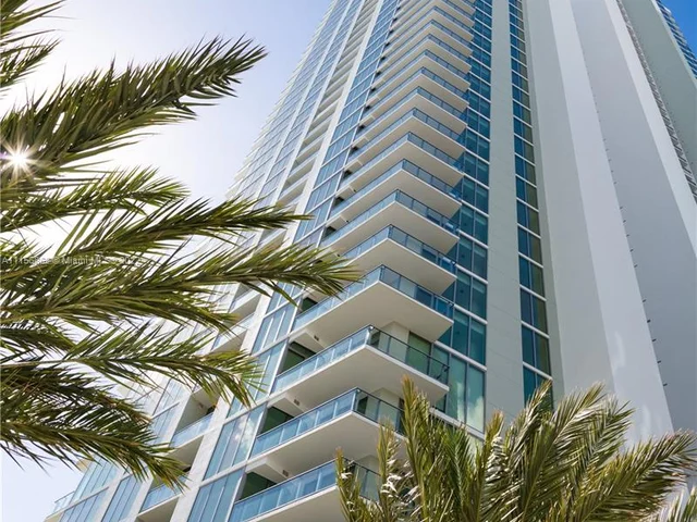 2900 NE 7th Ave # 1405, Miami FL 33137