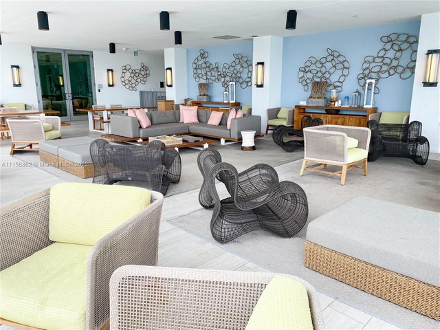 2900 NE 7th Ave # 1405, Miami FL 33137