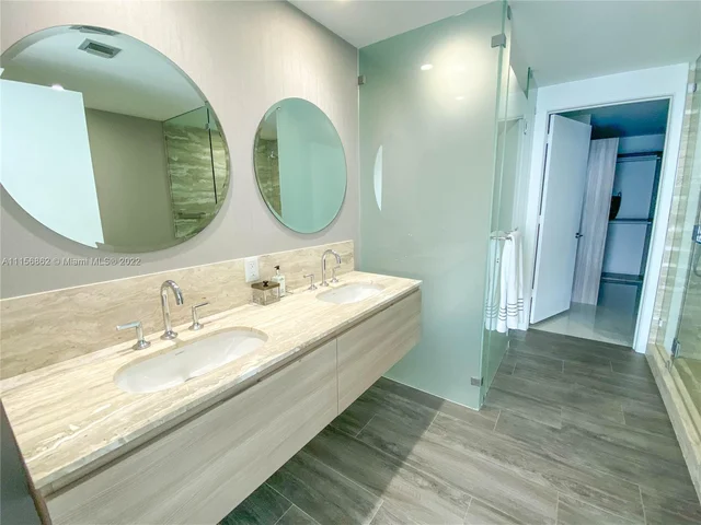 2900 NE 7th Ave # 1405, Miami FL 33137