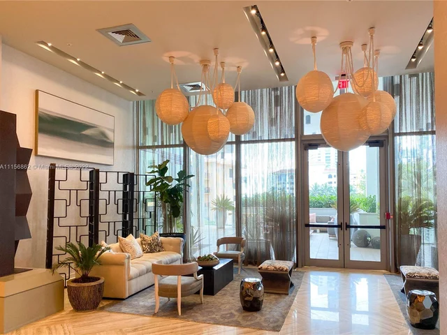 2900 NE 7th Ave # 1405, Miami FL 33137