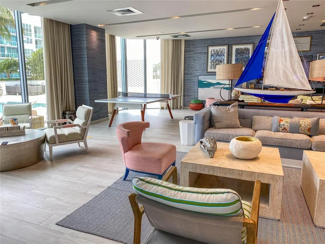 2900 NE 7th Ave # 1405, Miami FL 33137