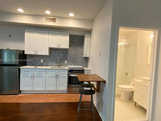 1244 Pennsylvania Ave # 105, Miami Beach FL 33139
