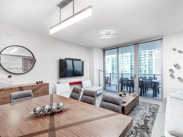 488 NE 18th St # 3911, Miami FL 33132