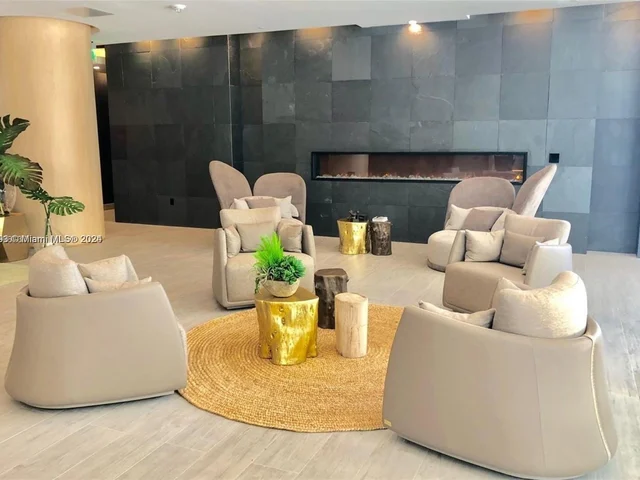 488 NE 18th St # 3911, Miami FL 33132