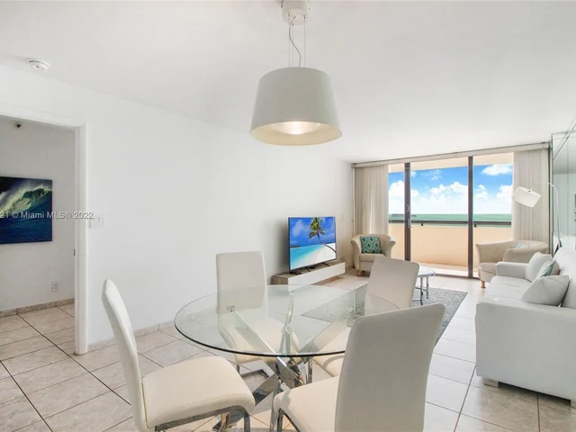 2555 Collins Ave # 2307, Miami Beach FL 33140