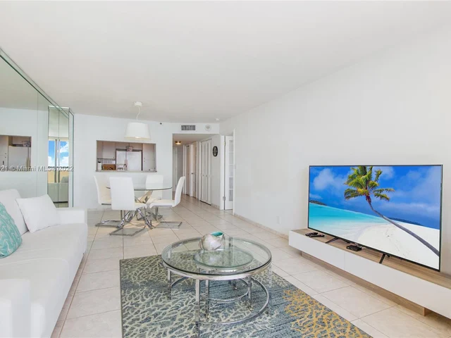 2555 Collins Ave # 2307, Miami Beach FL 33140