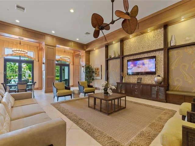 8386 NW 30th St, Cooper City FL 33024