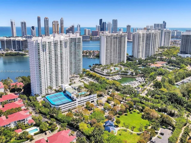 3201 NE 183rd St, Aventura FL 33160