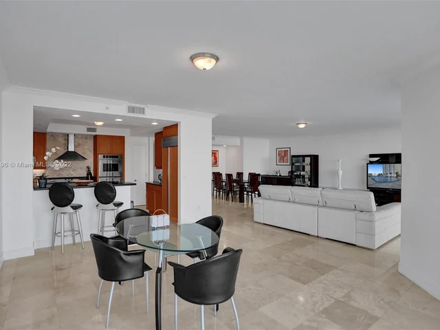 3201 NE 183rd St, Aventura FL 33160