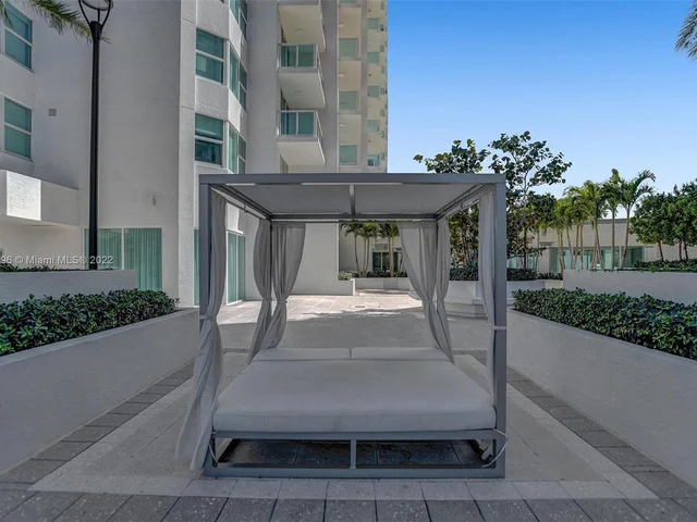 3201 NE 183rd St, Aventura FL 33160