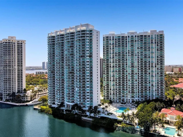 3201 NE 183rd St, Aventura FL 33160