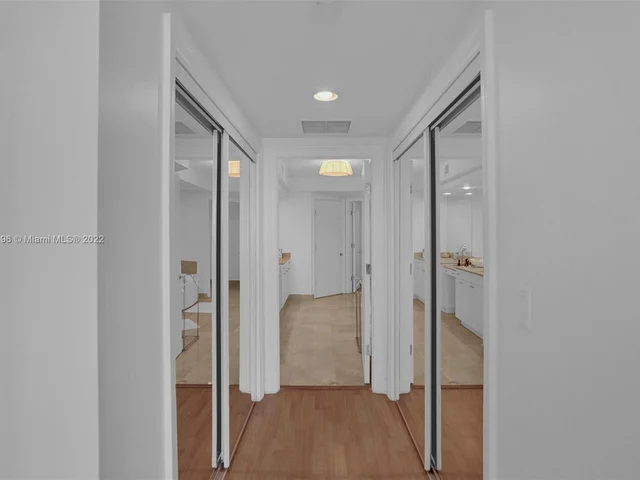 3201 NE 183rd St, Aventura FL 33160