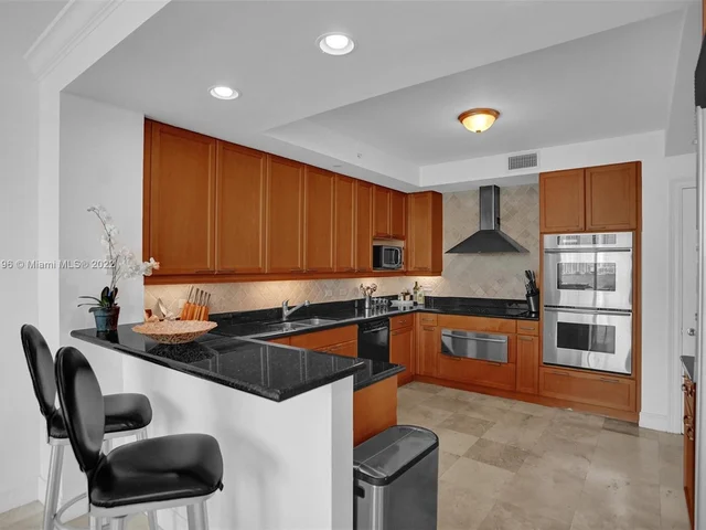 3201 NE 183rd St, Aventura FL 33160