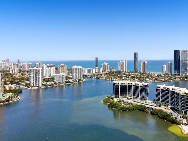 3201 NE 183rd St, Aventura FL 33160