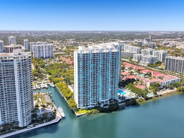 3201 NE 183rd St, Aventura FL 33160