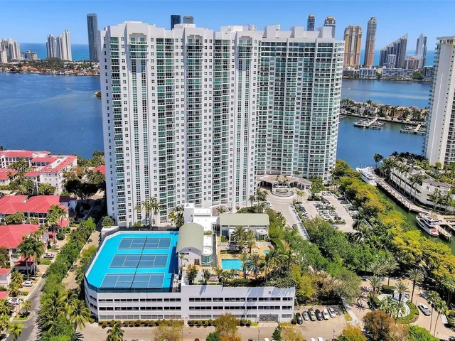 3201 NE 183rd St, Aventura FL 33160