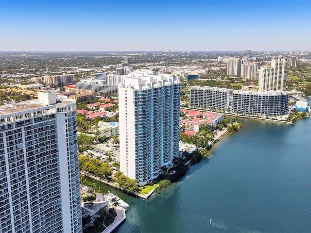 3201 NE 183rd St, Aventura FL 33160