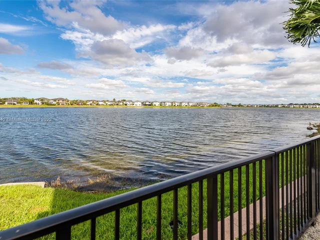 9111 NW 159th St, Miami Lakes FL 33018