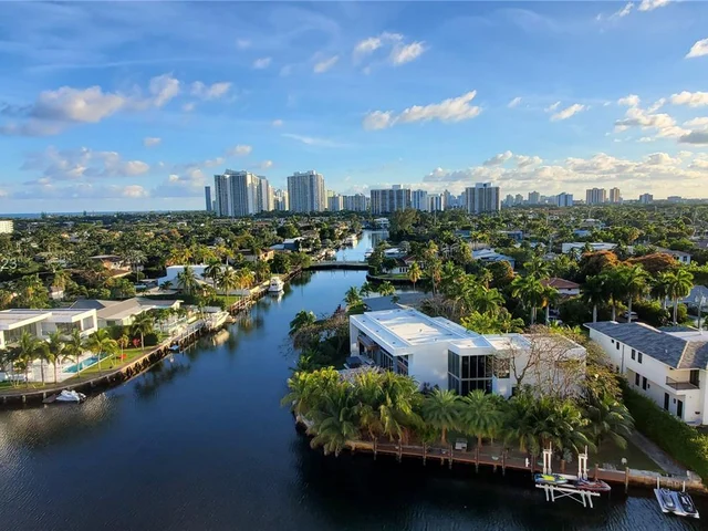 401 Golden Isles Dr # 1108, Hallandale Beach FL 33009