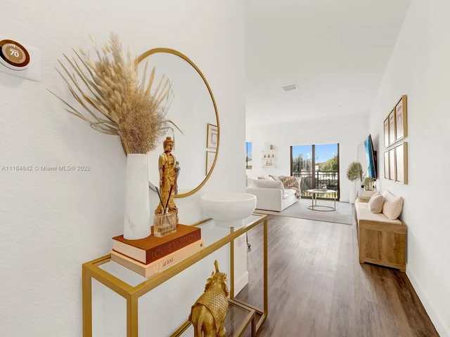 15560 SW 136th St # 210, Miami FL 33196