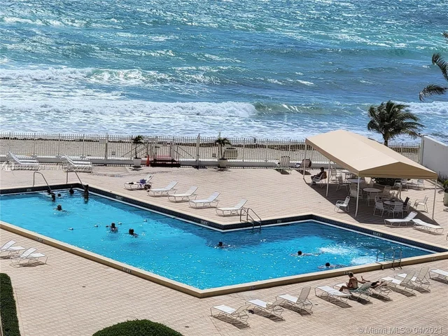 3505 S Ocean Dr # 1203, Hollywood FL 33019
