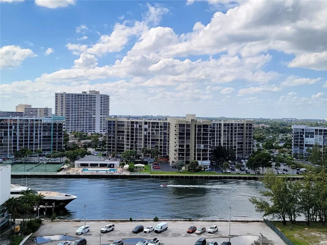 3505 S Ocean Dr # 1203, Hollywood FL 33019