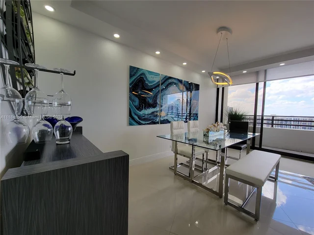 3505 S Ocean Dr # 1203, Hollywood FL 33019