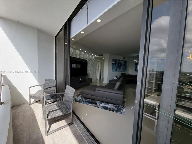 3505 S Ocean Dr # 1203, Hollywood FL 33019