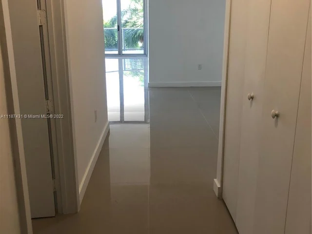 488 NE 18th St # 215, Miami FL 33132